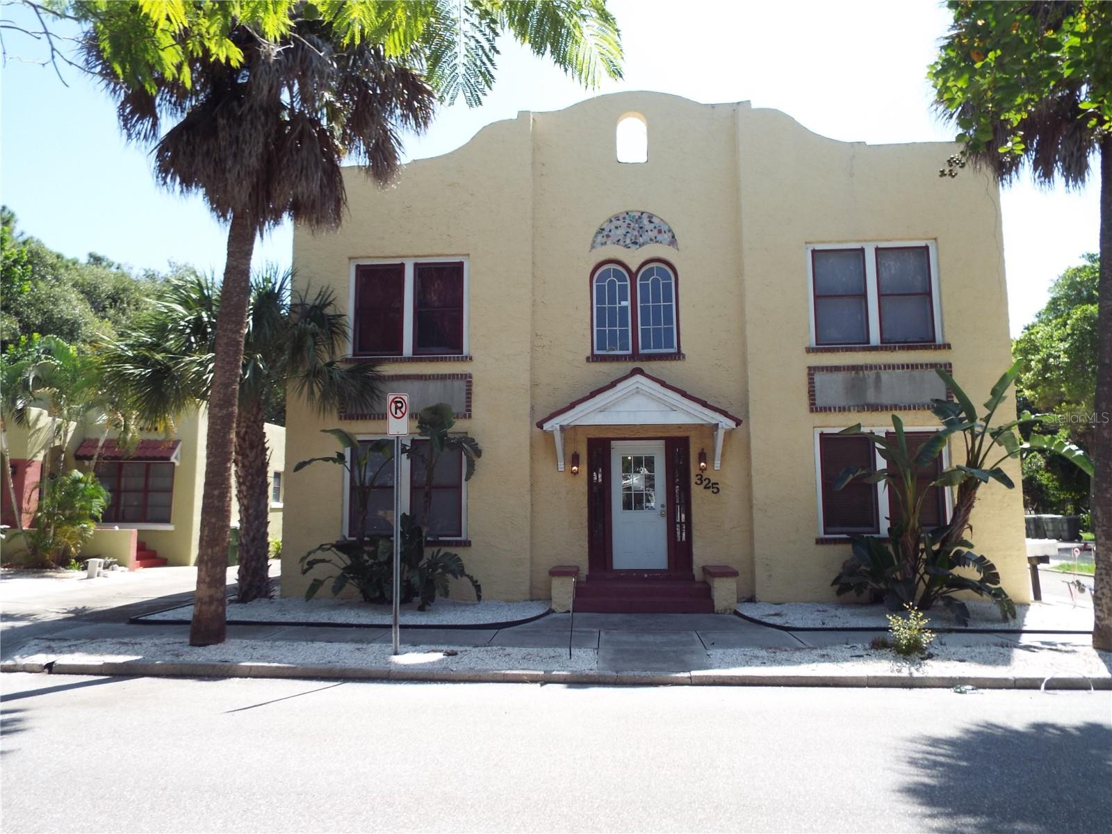 Property main image