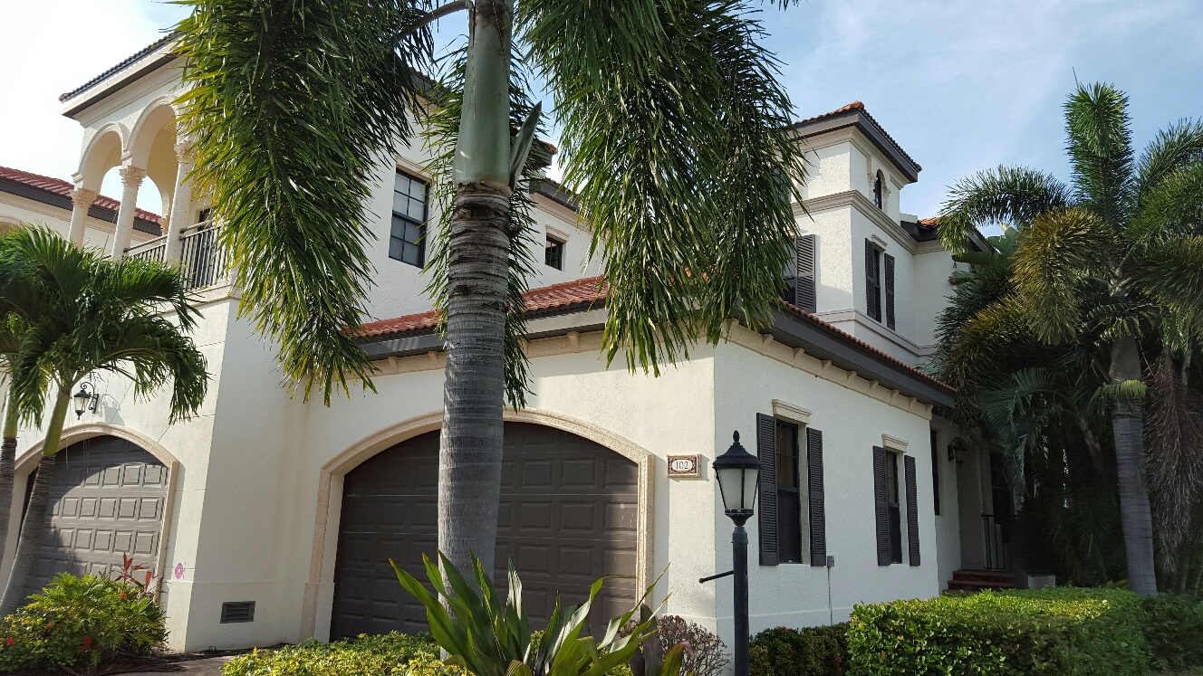 5508 Summit Pointe Circle #104