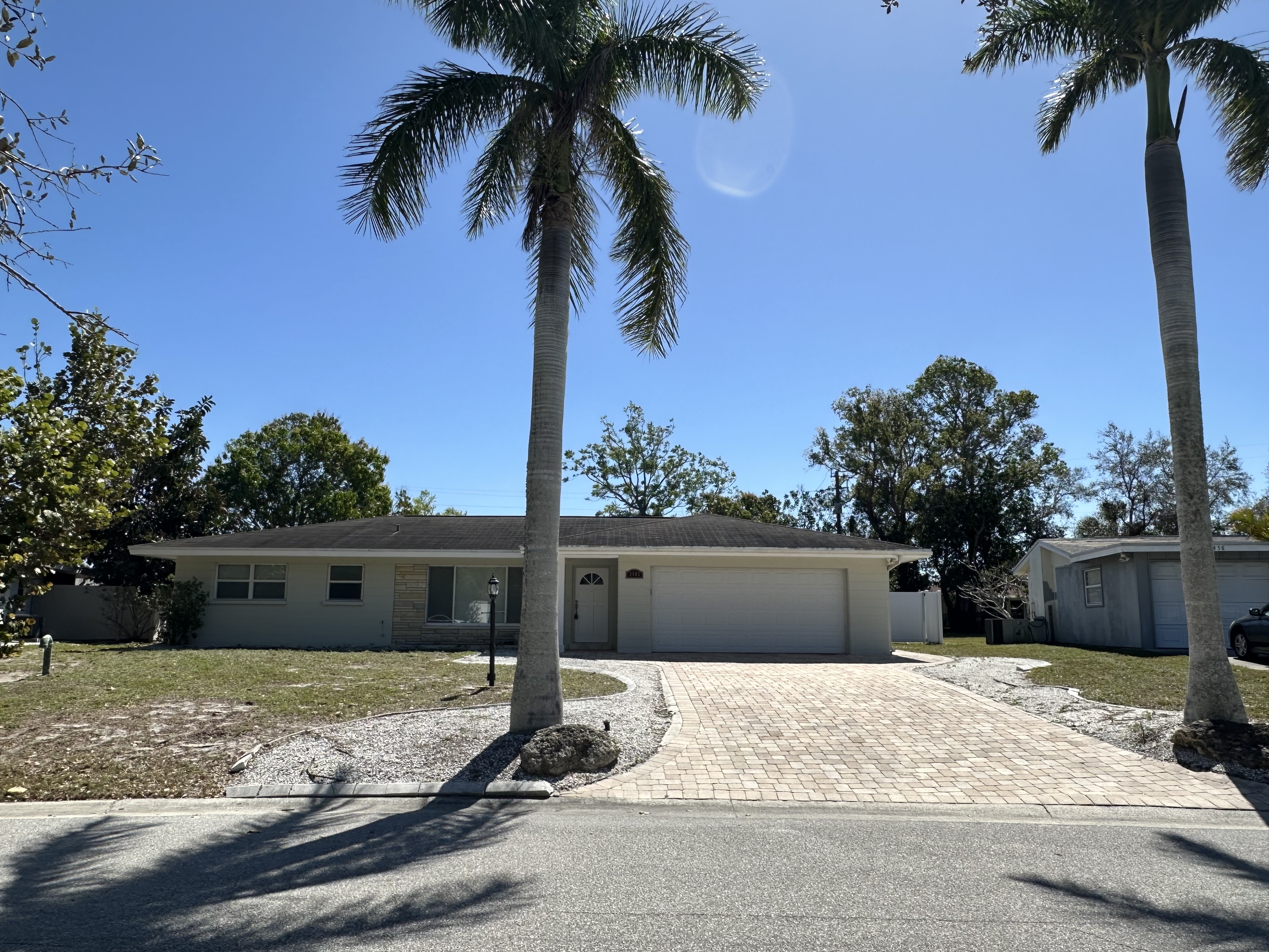2502 Tulip Street